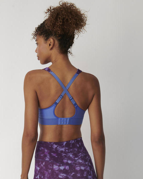 Sport Bh Triaction Hybrid Lite Von Triumph Lingerie Beldona Ag