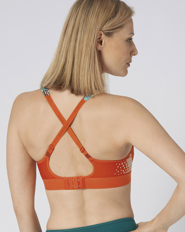 Sport Bh Triaction Hybrid Lite Von Triumph Lingerie Beldona Ag