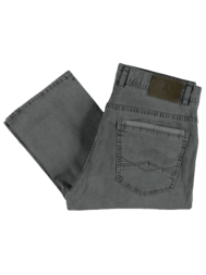 engbers Hose mit raffinierten Detaillösungen engbers Hose mit raffinierten Detaillösungen