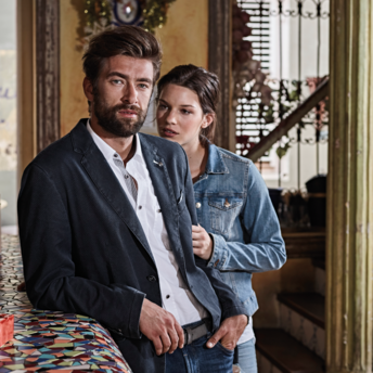 Für Männer die mit ihrem Look überzeugen wollen! Für Männer die mit ihrem Look überzeugen wollen!