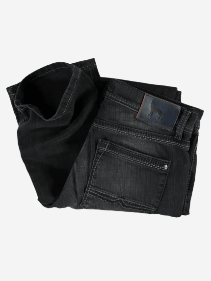emilio adani sportive Jeans mit modischer Waschung emilio adani sportive Jeans mit modischer Waschung