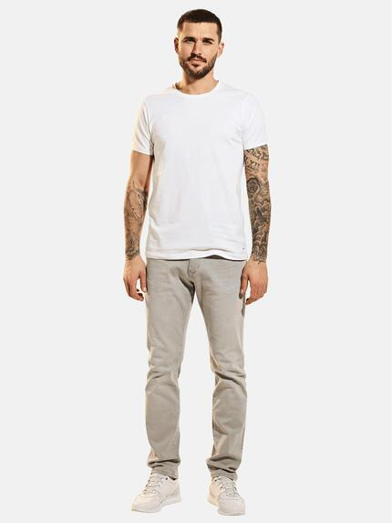 emilio adani Sommerliche Jeans mit schmaler Passform emilio adani Sommerliche Jeans mit schmaler Passform