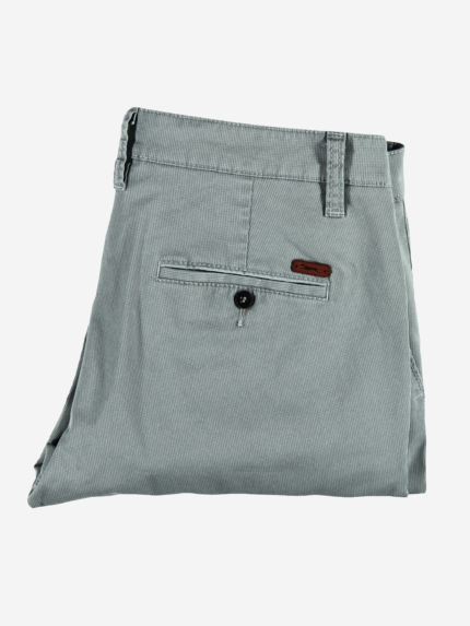 engbers Chino mit moderner Farbgebung engbers Chino mit moderner Farbgebung