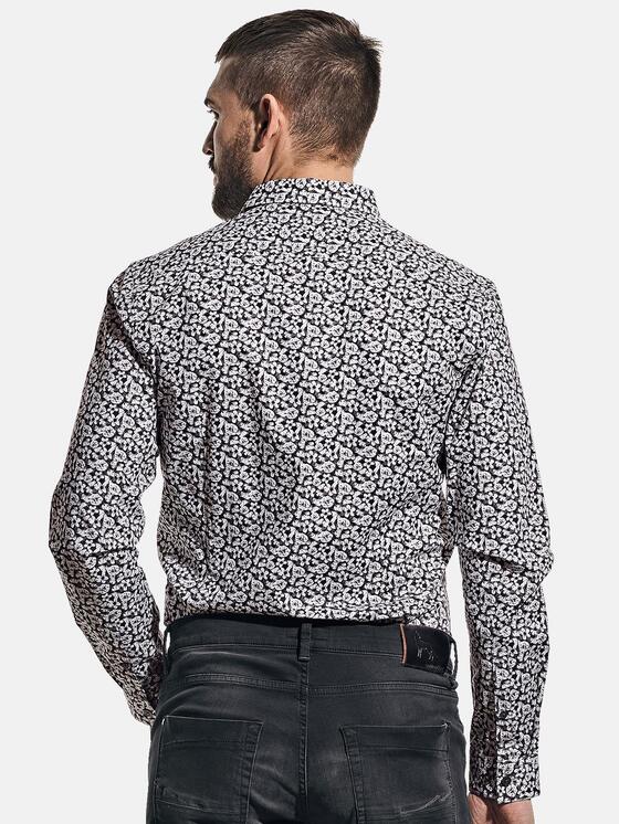 emilio adani Hemd aus der "My Favorite" Kollektion emilio adani Hemd aus der "My Favorite" Kollektion