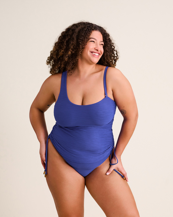 AVA, , large