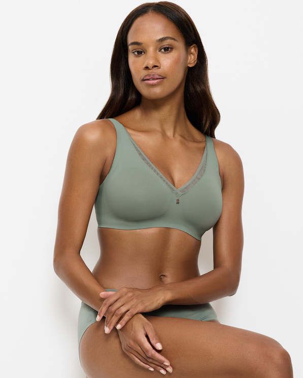 TRIUMPH TRUE SHAPE SENSATION T, , large