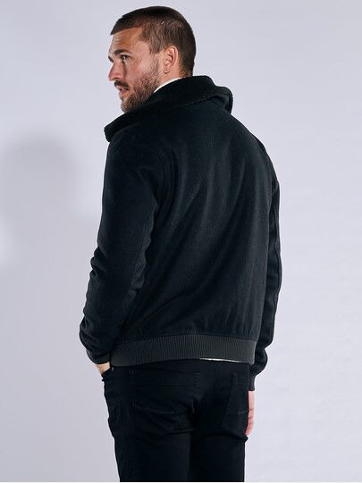 Männer Outfit Komfort trifft Style