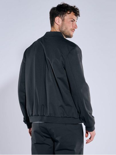 Männer Outfit Sportive Ausstrahlung