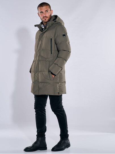 Männer Outfit Zuverlässiger Begleiter