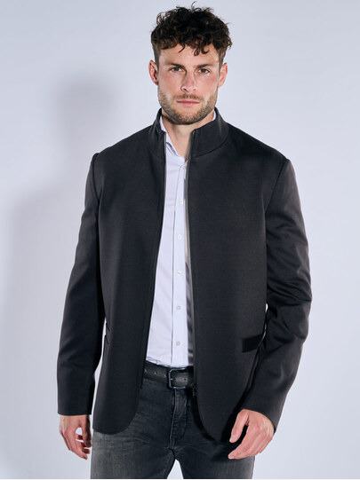 Männer Outfit Entspannte Maskulinität