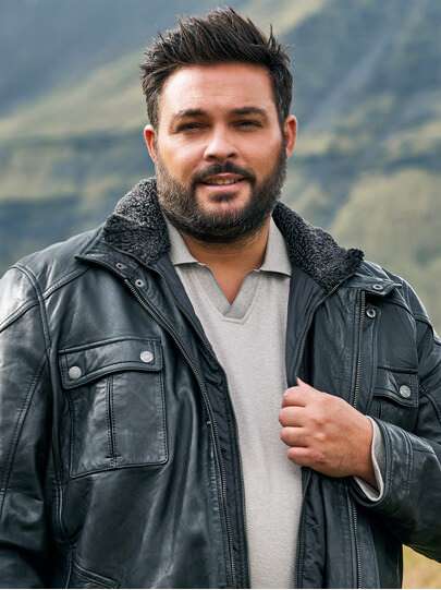 Männer Outfit Statement-Piece mit Charakter