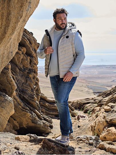 Männer Outfit Lagen-Look mit Leichtigkeit