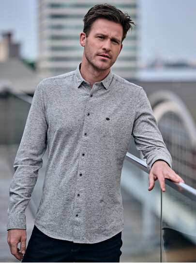 Männer Outfit Eleganz trifft Funktionalität!