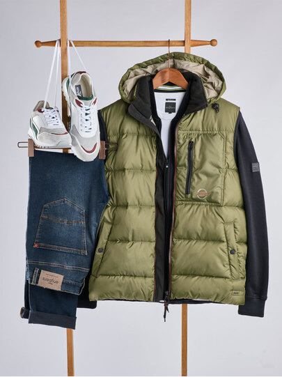 Männer Outfit Widerstandsfähige Steppweste Khaki-Style, Praktisch, Stylisc