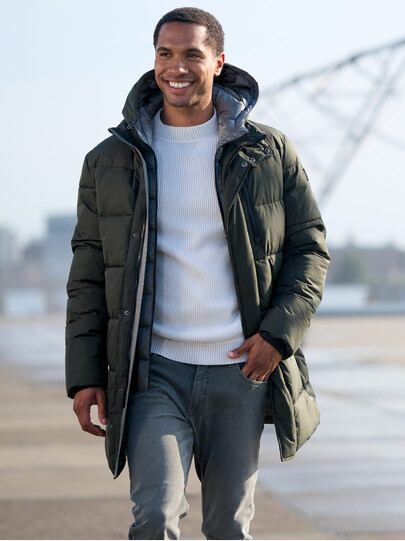Männer Outfit Warm. Lässig. Zeitlos.