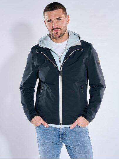 Männer Outfit Maritime Vibes, moderner Look