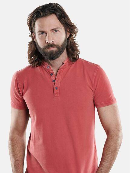 emilio adani Herren Poloshirt mit authentischem Farbeffekt Rot 29678 emilio adani Herren Poloshirt mit authentischem Farbeffekt Rot 29678