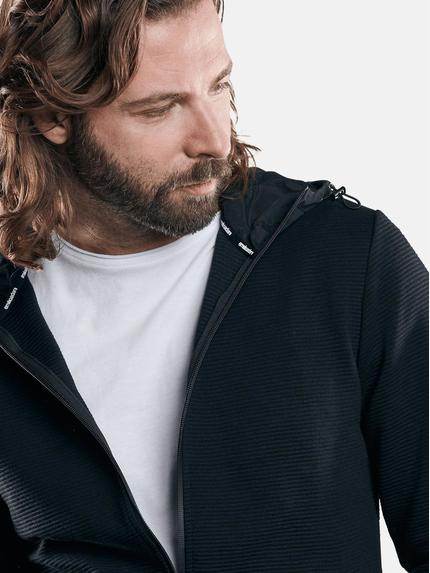 emilio adani Herren sportive Sweatjacke in enger Passform Schwarz 28825 emilio adani Herren sportive Sweatjacke in enger Passform Schwarz 28825