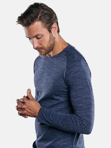 emilio adani Herren Rundhals Shirt mit besonderem Farbeffekt Blau 29780 emilio adani Herren Rundhals Shirt mit besonderem Farbeffekt Blau 29780