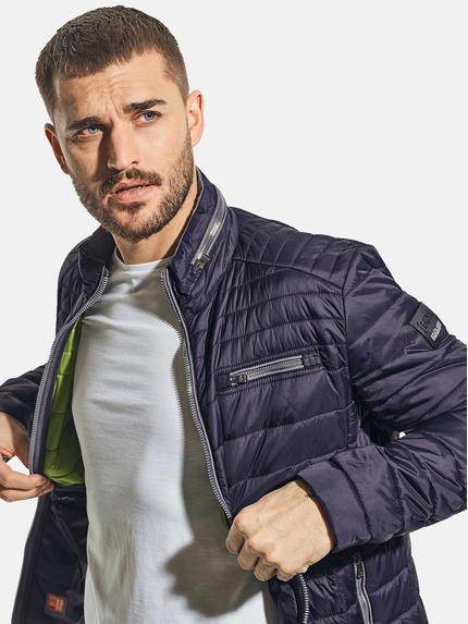 emilio adani Herren Sportive Steppjacke Blau 31038 emilio adani Herren Sportive Steppjacke Blau 31038