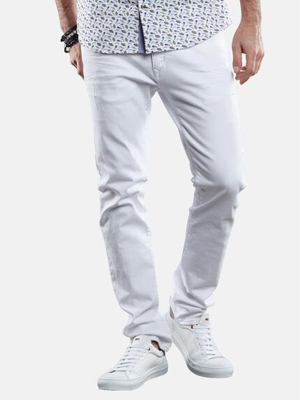 emilio adani Stretch Denim mit hinterlegten Destroys Reinweiss
