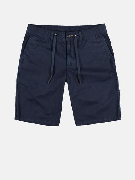 emilio adani Herren Modische Chino Short mit Galon Streifen Blau 29267 emilio adani Herren Modische Chino Short mit Galon Streifen Blau 29267