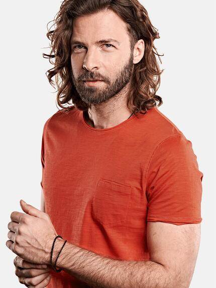 emilio adani Herren Rundhals T-Shirt Orange 28016 emilio adani Herren Rundhals T-Shirt Orange 28016