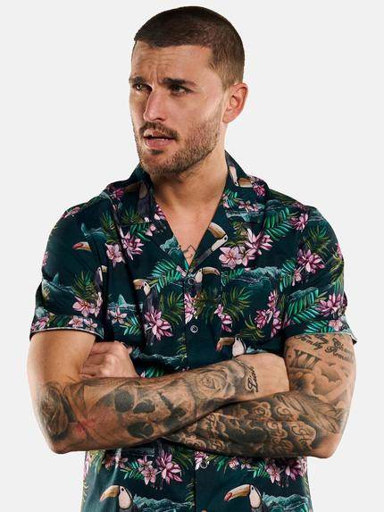 emilio adani Herren Kurzarm-Hemd mit floralem Print Grün 33092 emilio adani Herren Kurzarm-Hemd mit floralem Print Grün 33092