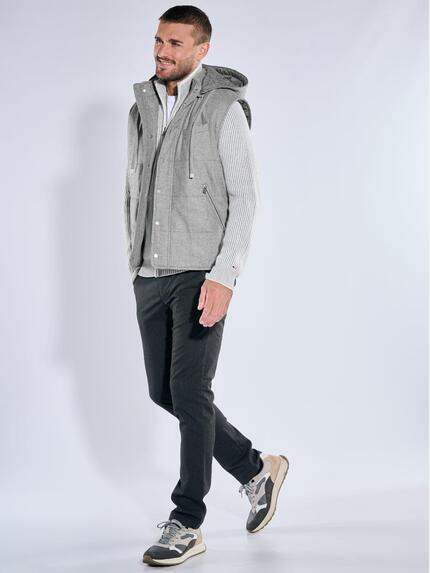 emilio adani Herren Weste mit abnehmbarer Kapuze Silbergrau 39478 emilio adani Herren Weste mit abnehmbarer Kapuze Silbergrau 39478