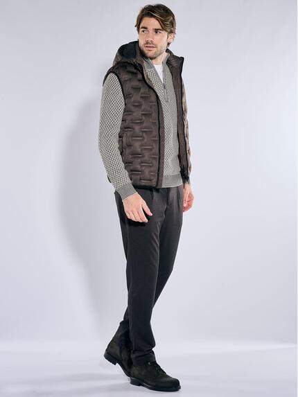 emilio adani Herren Steppweste mit Brusttasche Schwarzbraun 40866 emilio adani Herren Steppweste mit Brusttasche Schwarzbraun 40866