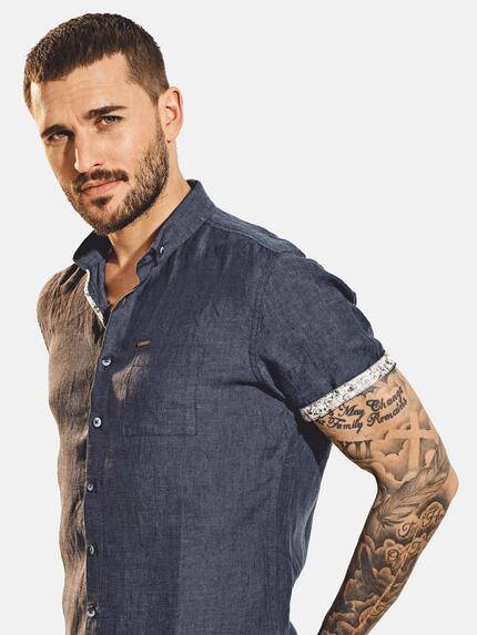 emilio adani Herren Kurzarm-Hemd aus Leinenstoff Blau 31672 emilio adani Herren Kurzarm-Hemd aus Leinenstoff Blau 31672