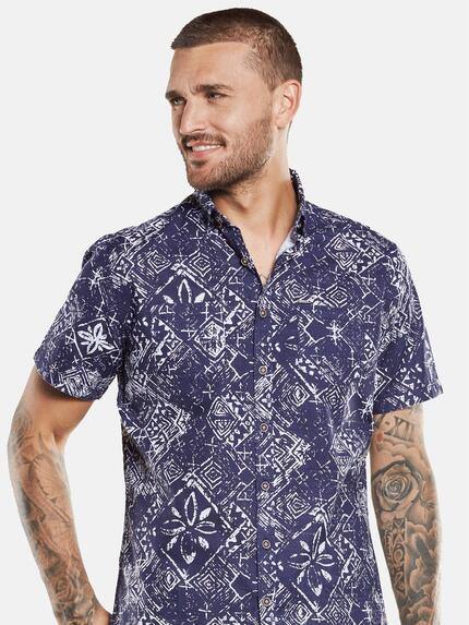 emilio adani Herren Kurzarm-Hemd mit All-Over-Print Blau 33403 emilio adani Herren Kurzarm-Hemd mit All-Over-Print Blau 33403
