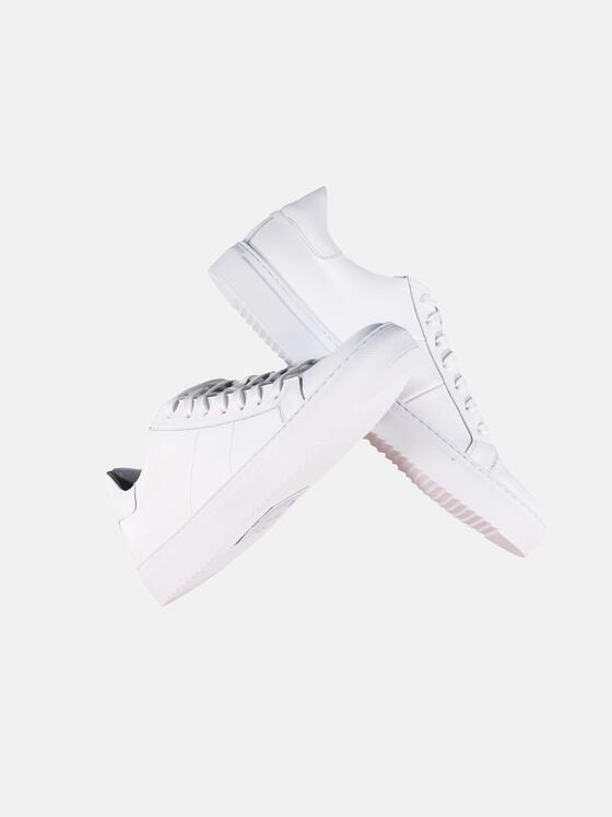 emilio adani Herren Modischer Low-Cut Sneaker Weiß 30180
