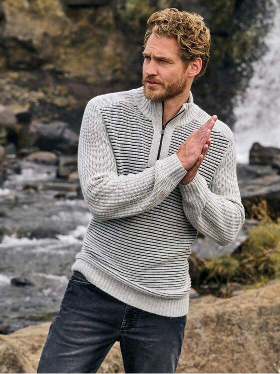 engbers Herren Troyer mit Streifenstruktur Hellgrau 39541