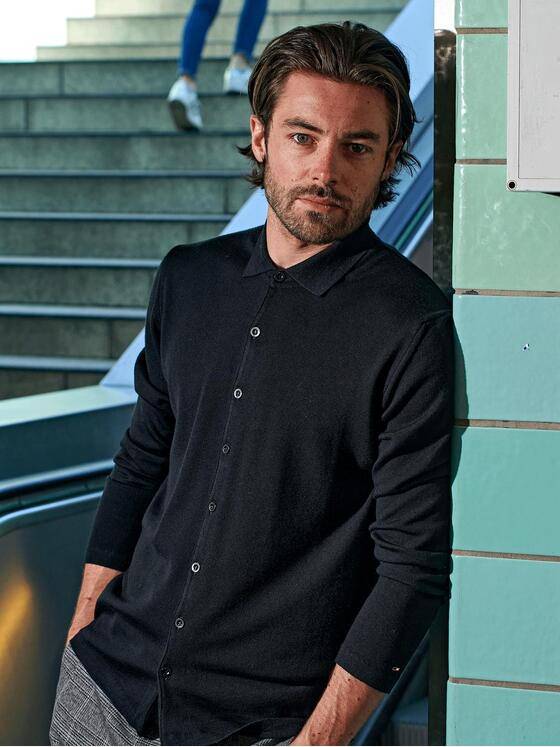 emilio adani Herren Langarmhemd aus Strick Schwarz 32066