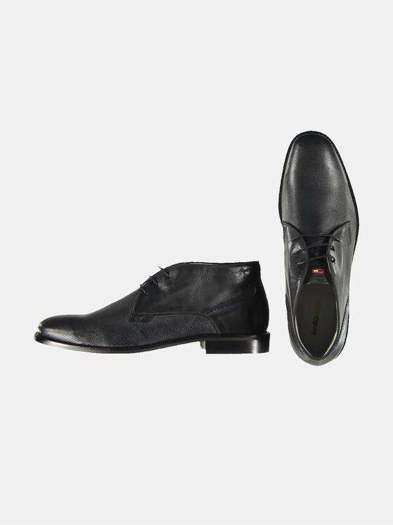 emilio adani Herren Lederboot mit feiner Struktur Schwarz 31940
