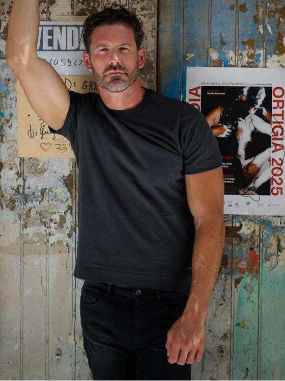 emilio adani Herren T-Shirt aus hochwertigem Garn Schwarz 39312