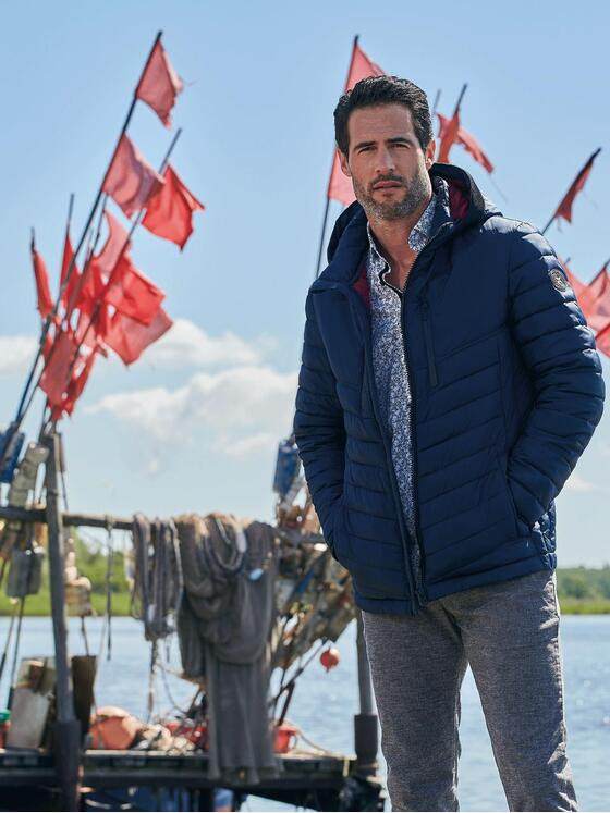 engbers Herren Steppjacke mit abnehmbarer Kapuze Saphirblau 30207