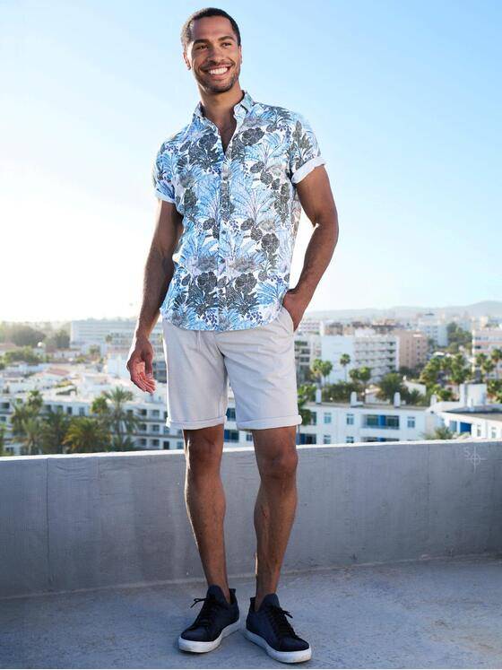 emilio adani Herren Kurzarmhemd aus Baumwolle mit botanischem Print Khaki 40700