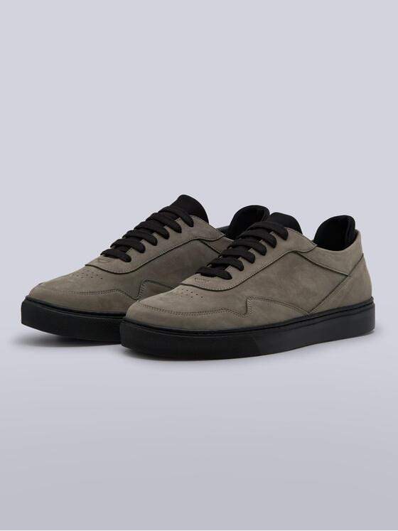 emilio adani Herren Sneaker aus Nubuk-Leder Grau 39291
