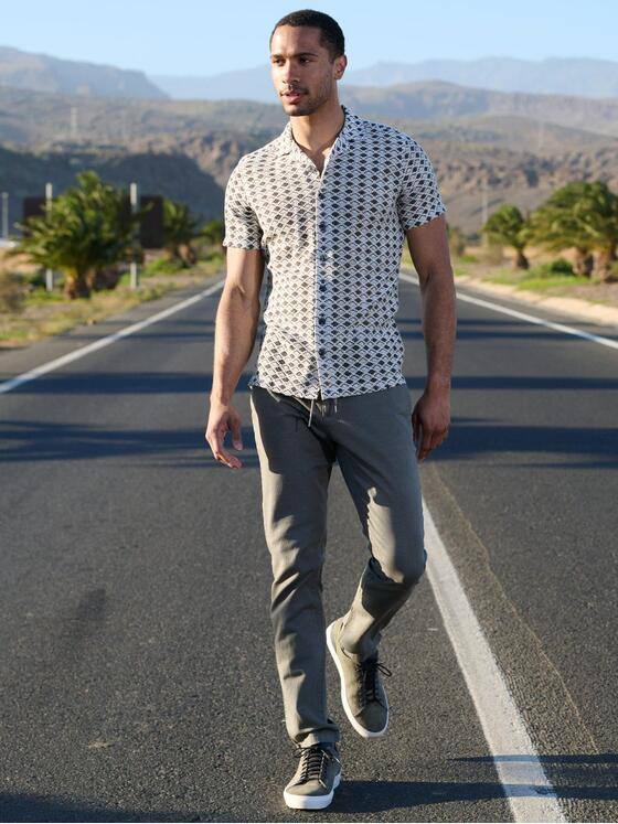 emilio adani Herren Kurzarm-Hemd in Crochét-Optik Naturweiss 40717