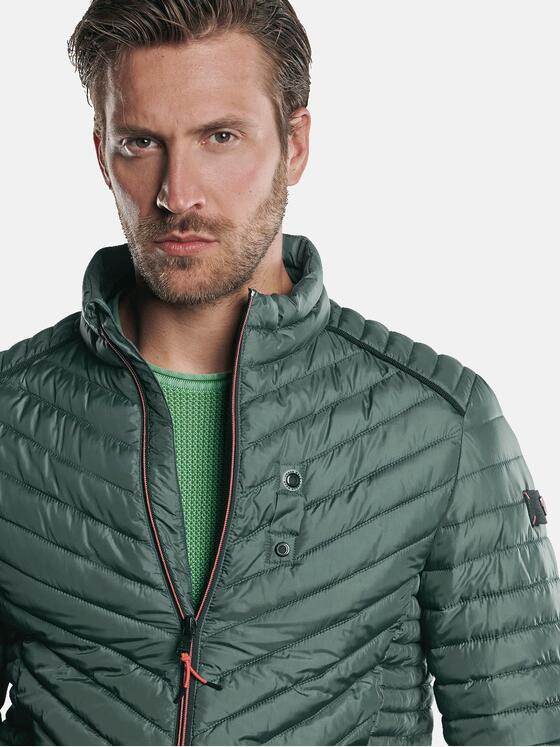 emilio adani Herren Sportive Steppjacke mit Kontrastzippern Grün 30018