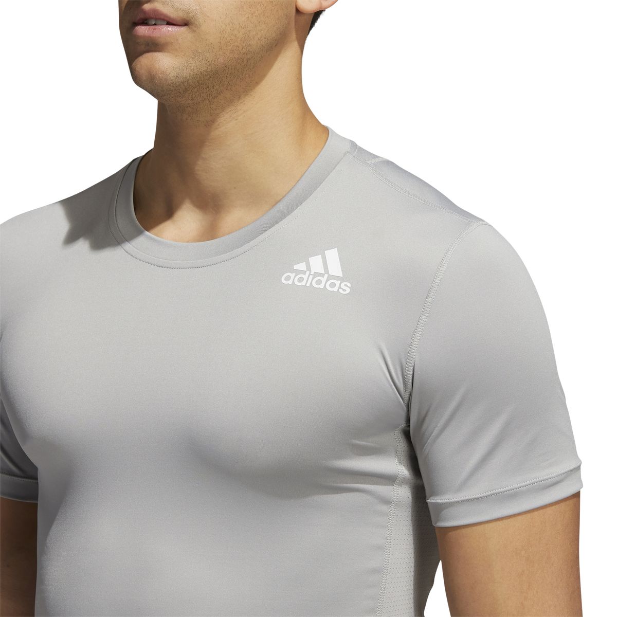 Adidas Techfit Compression T-Shirt Herren_3