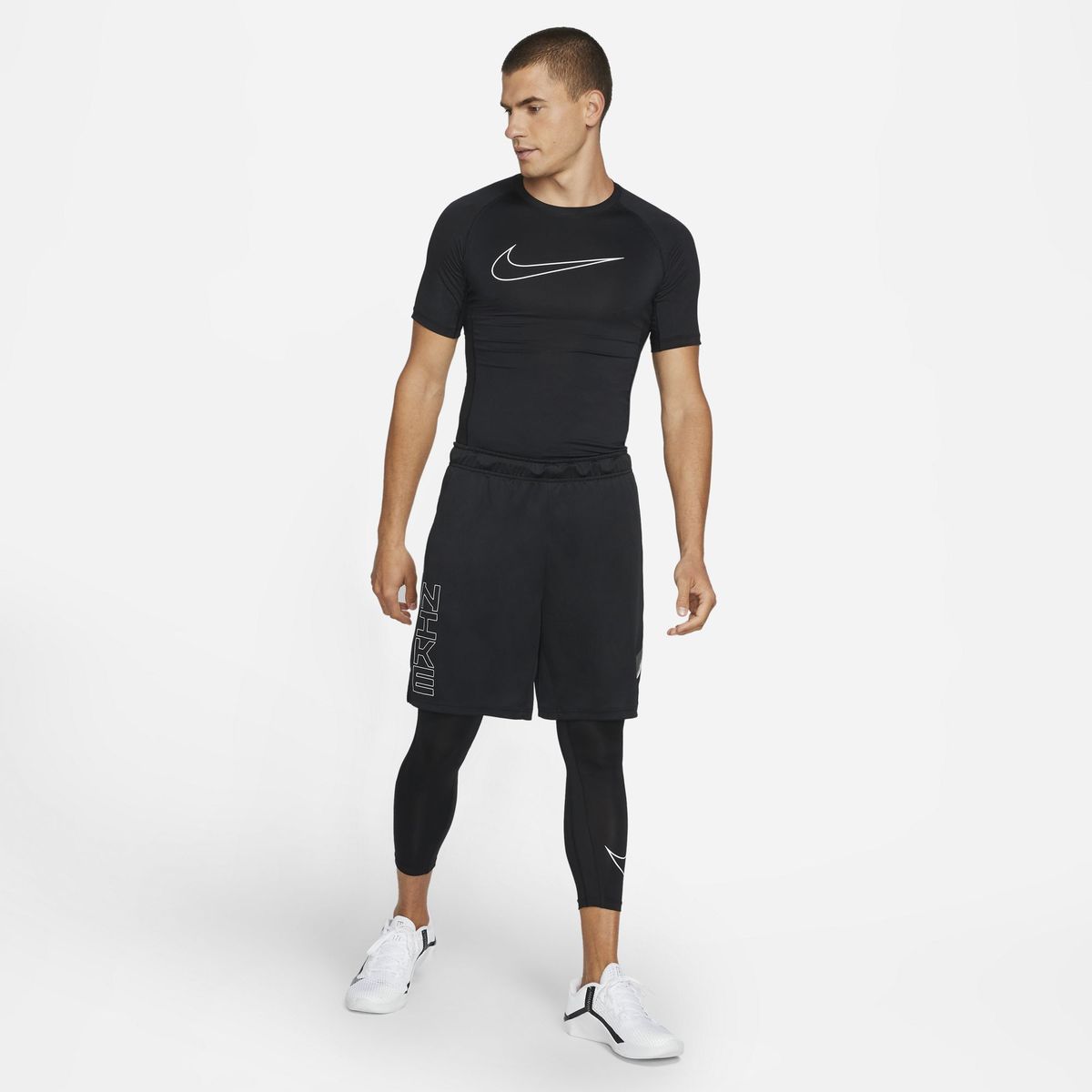 Nike Pro Dri-FIT Tight Fit Top Herren T-Shirt_1