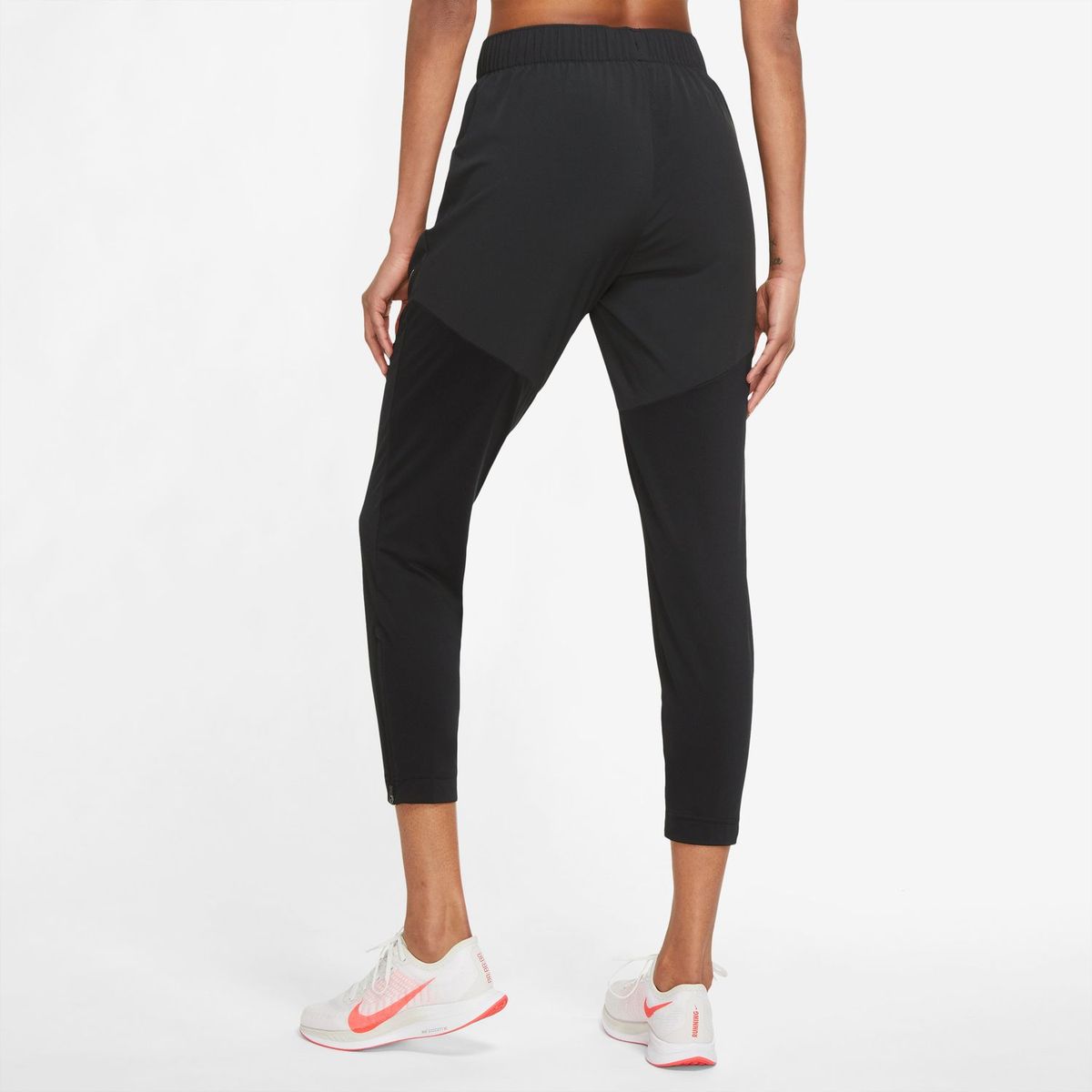 Nike Dri-FIT Essential Damen Trainingshose_6