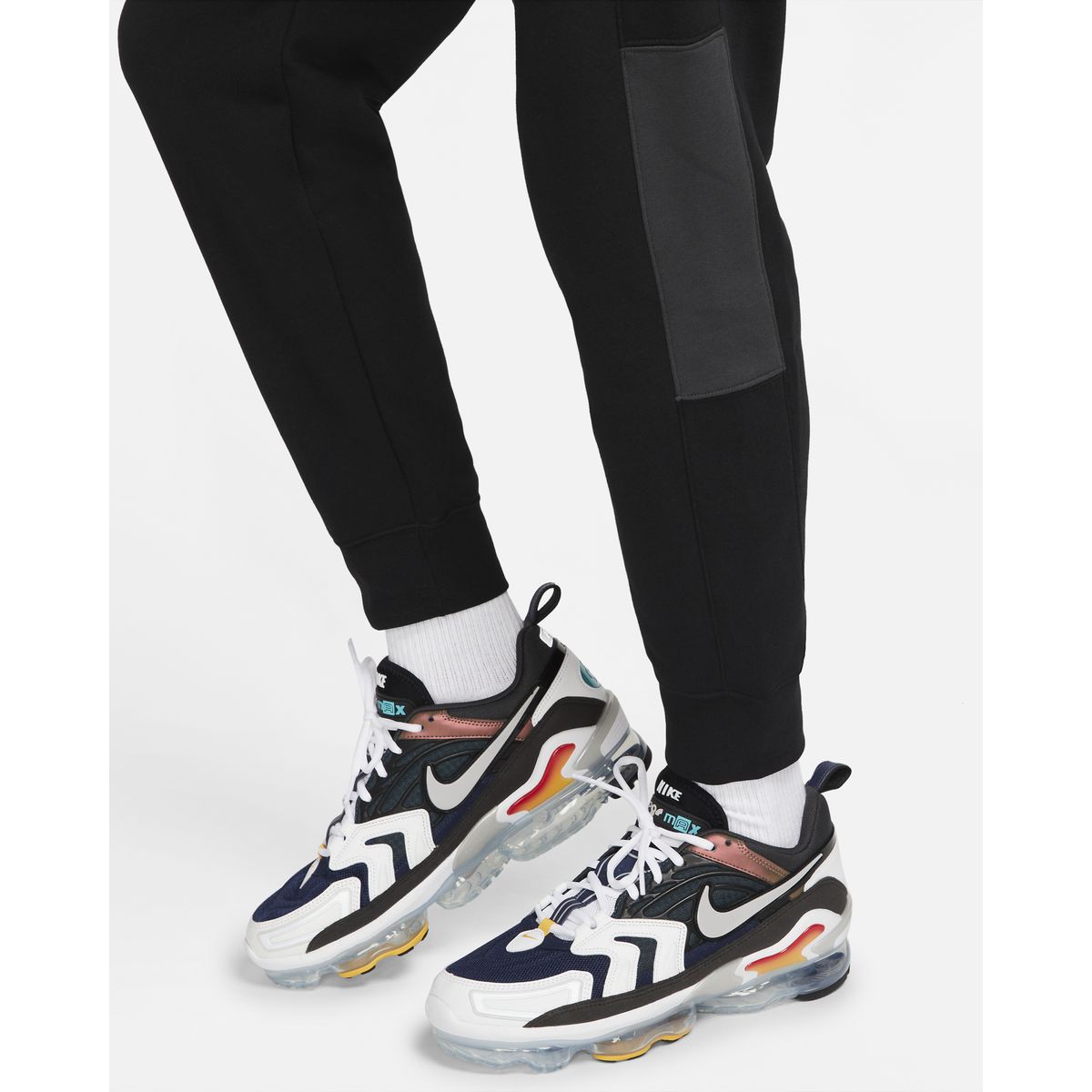 Nike Sportswear Sport Essentials Herren Jogginganzug