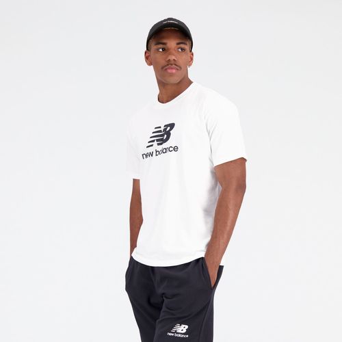 New Balance NB Essentials Stacked Logo  Herren T-Shirt