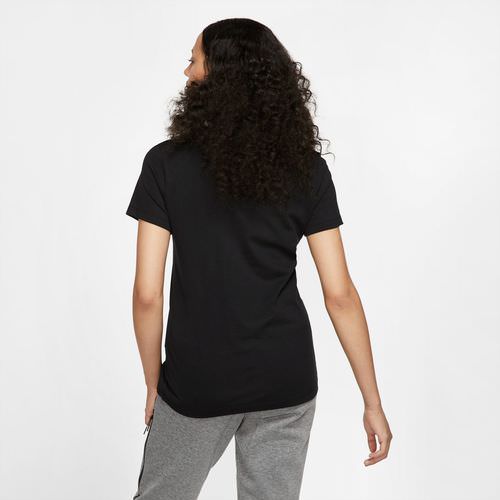 Nike Sportswear Essential Damen T-Shirt