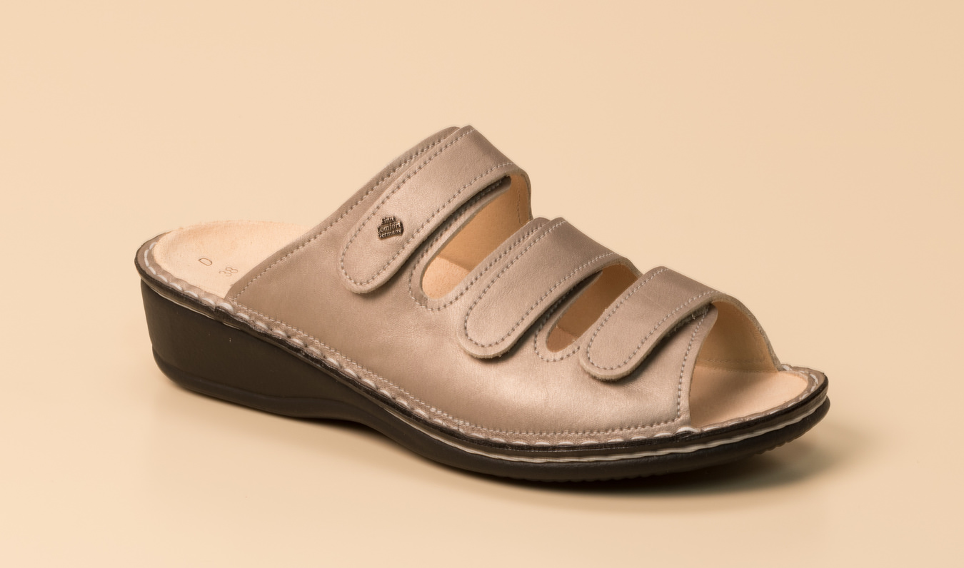 Reduzierte bequeme Damen Pantoletten | Reduzierte bequeme Damen Pantoletten |