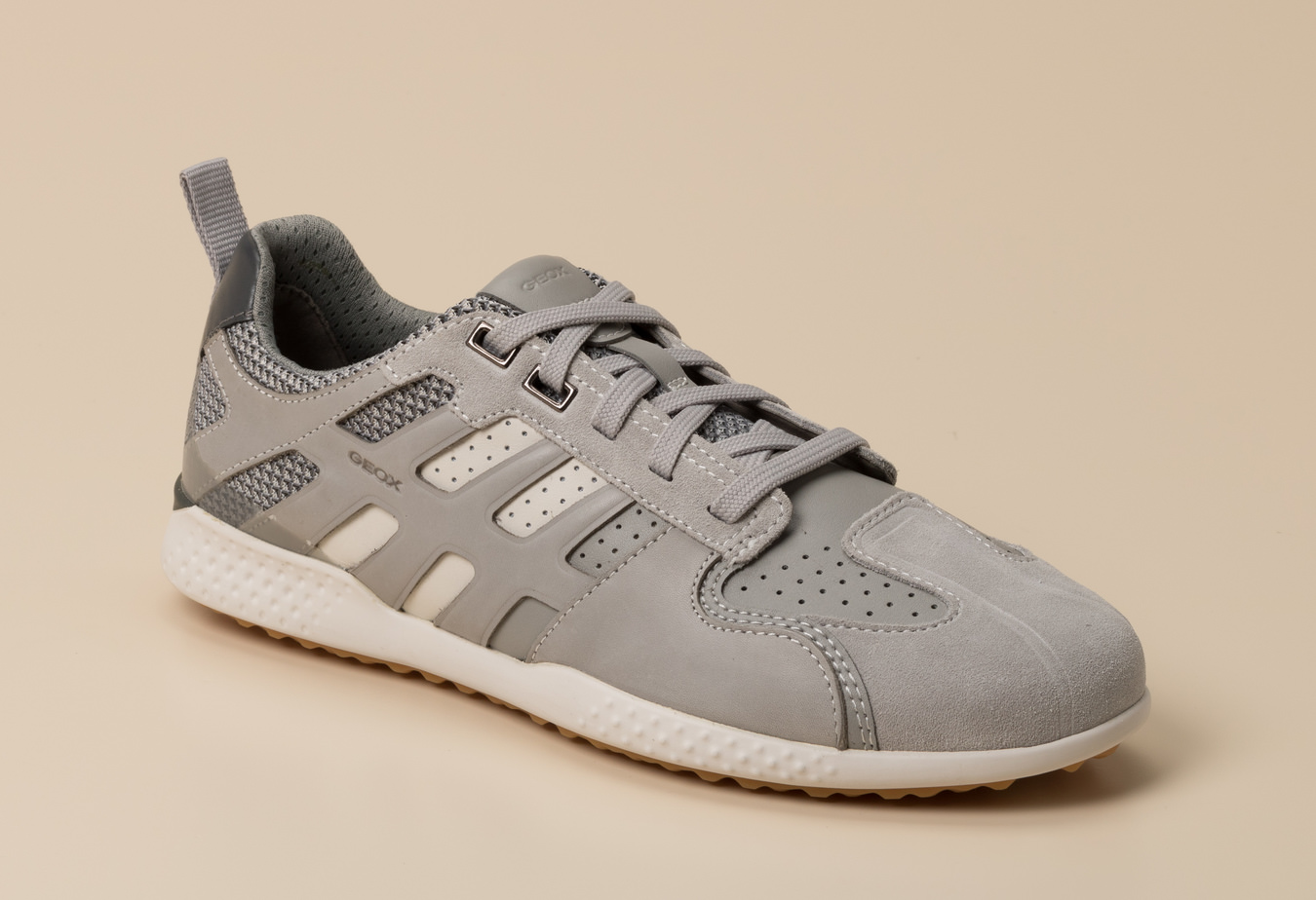 Geox grau clearance